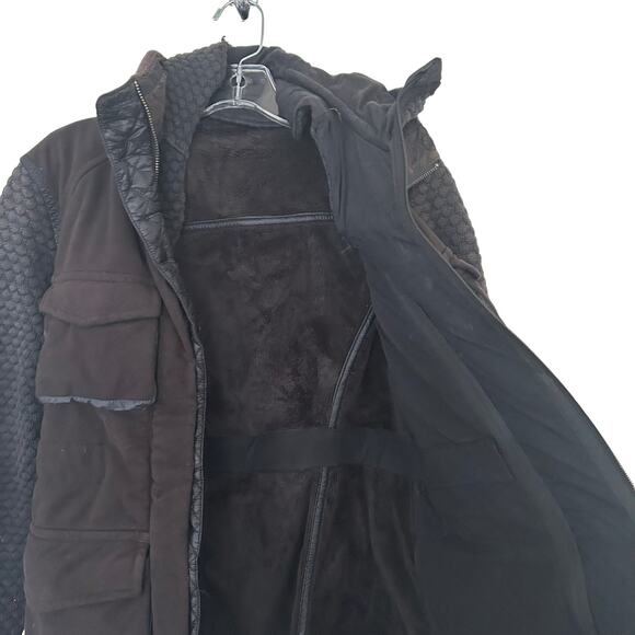 Lululemon Black Miracle Jacket Sz 6 - Picture 2 of 13